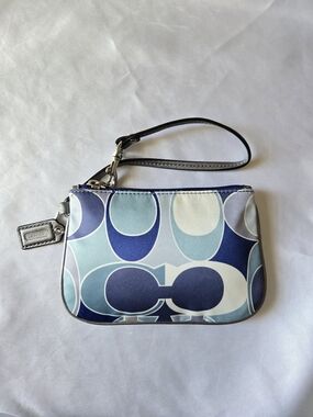 Coach Blue Multi Signature Wristlet EUC